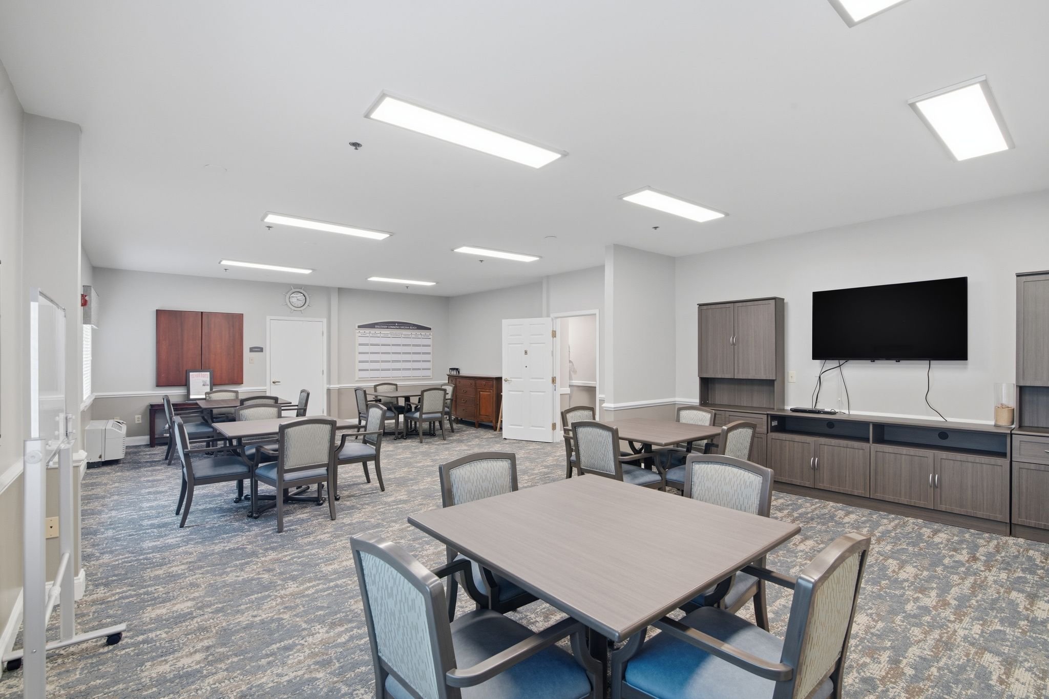 15_1628_Old_Donation_Pkwy_Virginia_Beach_VA_23454-Dining_room-homejab_228659-29